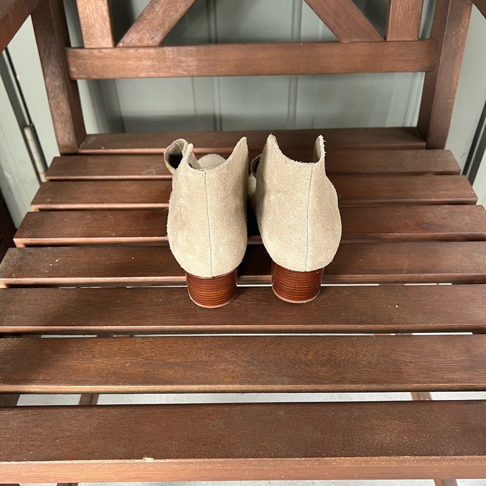 Dolce Vita Taupe Ankle Booties - Picture 5 of 10